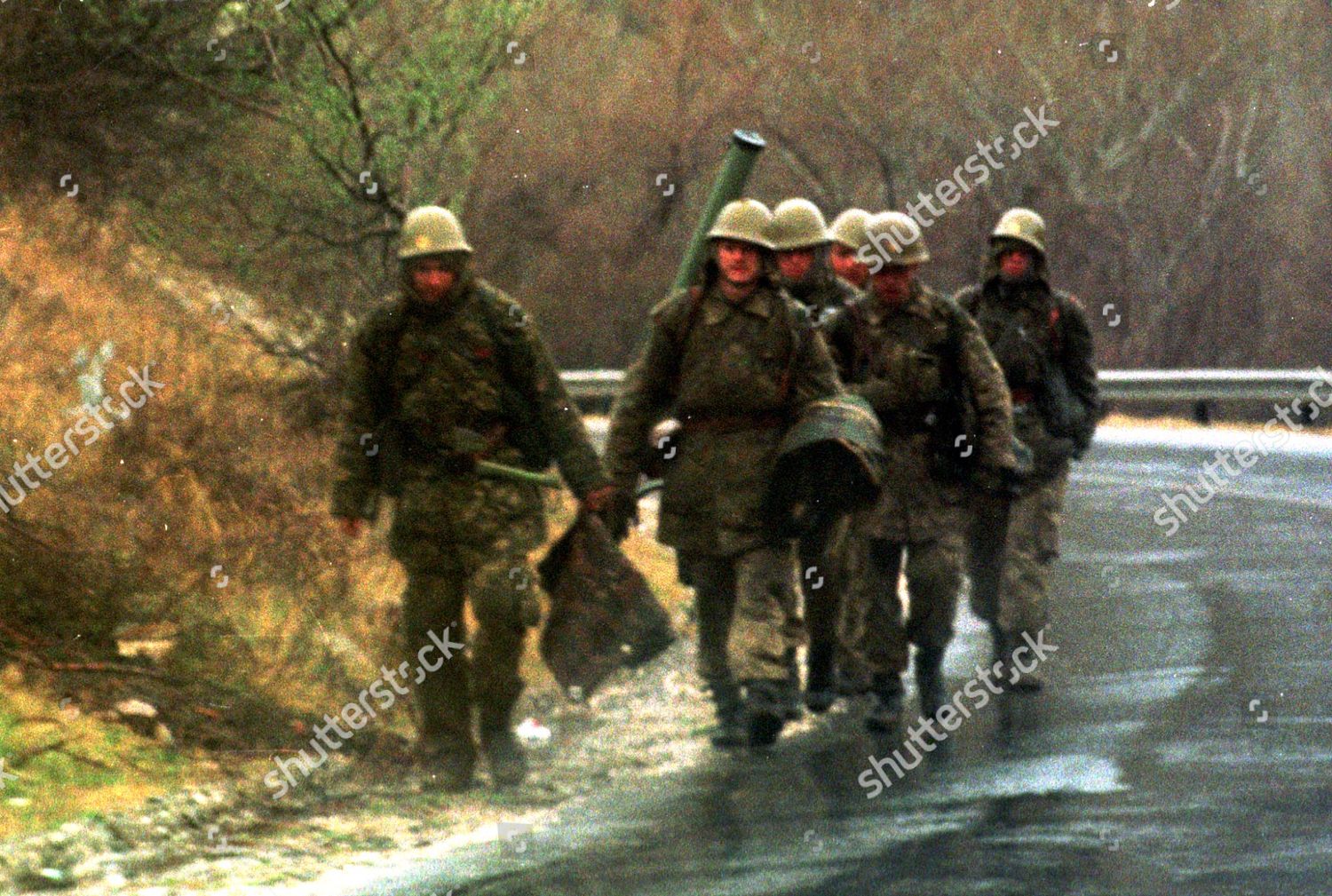 macedonian-army-on-kosovo-bor-blaca-macedonia-shutterstock-editorial-7288119a.jpg