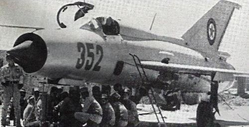 MiG-21 AAF 040, PFM.jpg