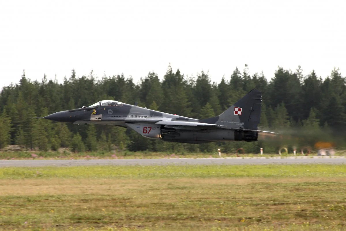 mig-29-low.webp