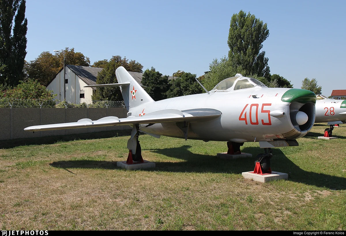 Mikoyan-Gurevich MiG-17PF Fresco D.webp