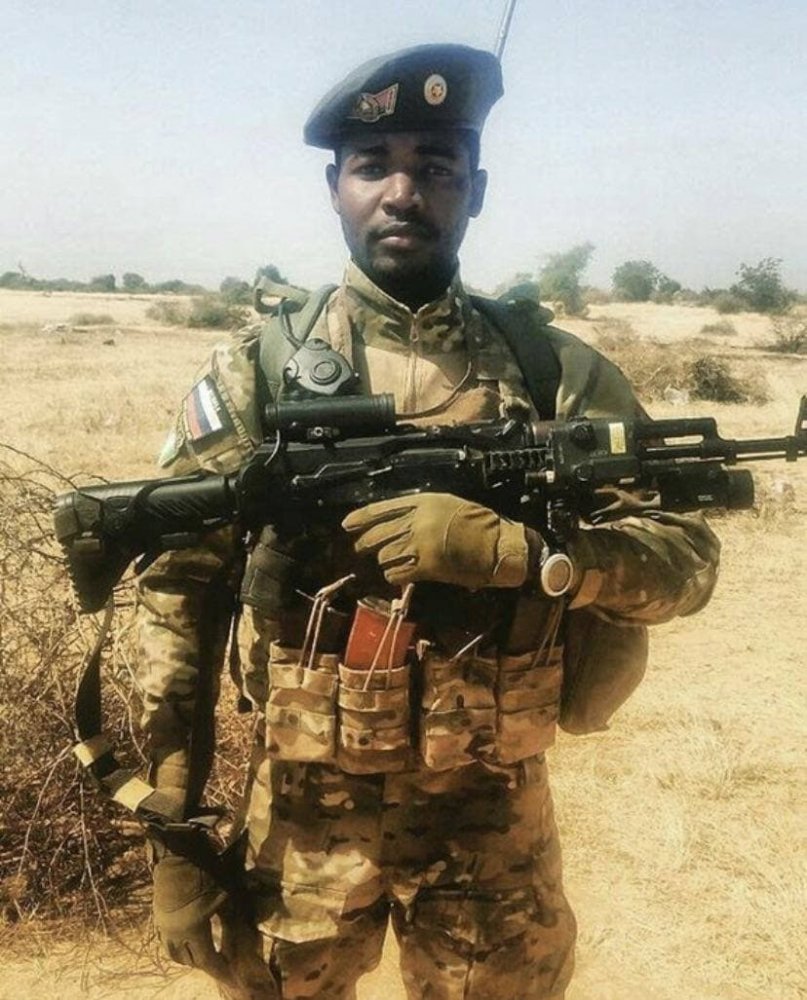 Nigerian Special Forces soldier with Russian patch .jpg