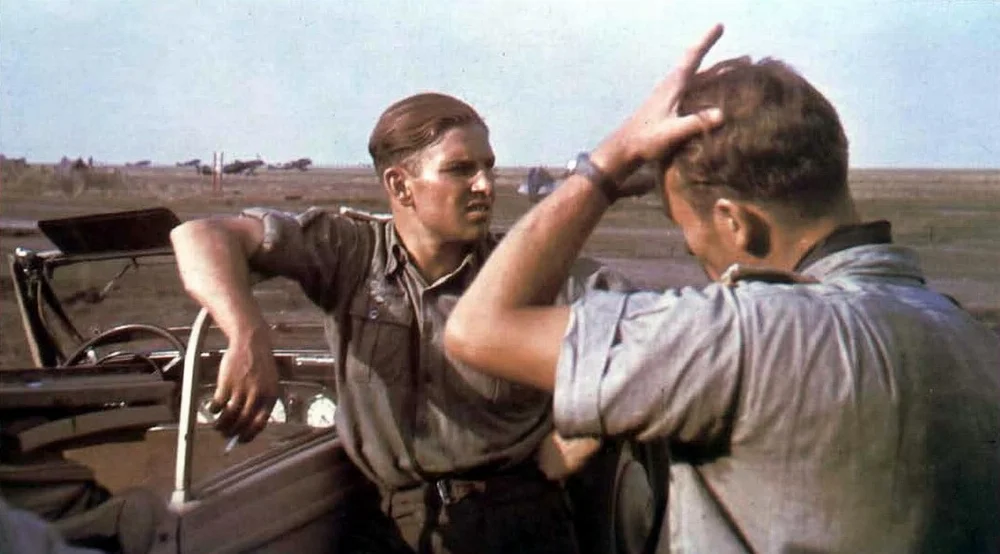 Oberleutnant-Gerhard-Barkhorn.webp