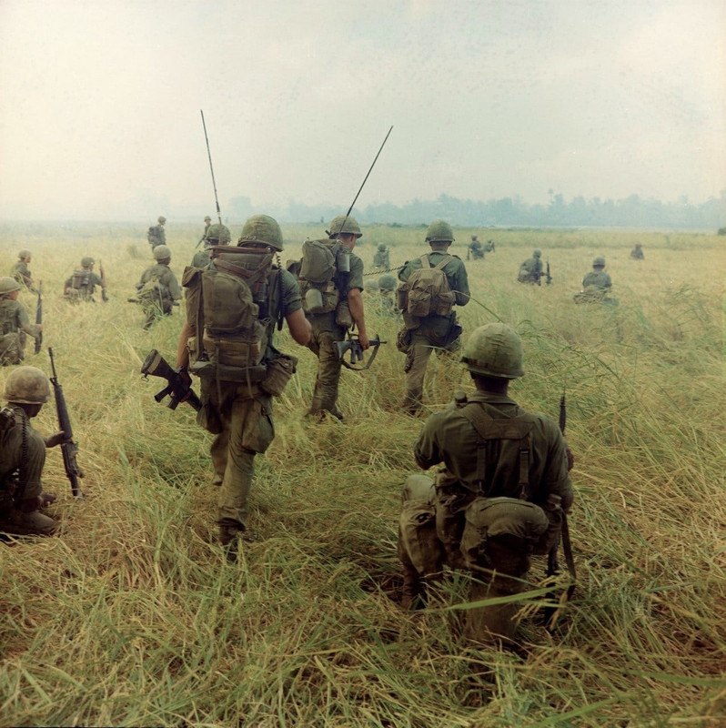 of-the-327th-Infantry-101st-Airborne-Division-1966.jpg