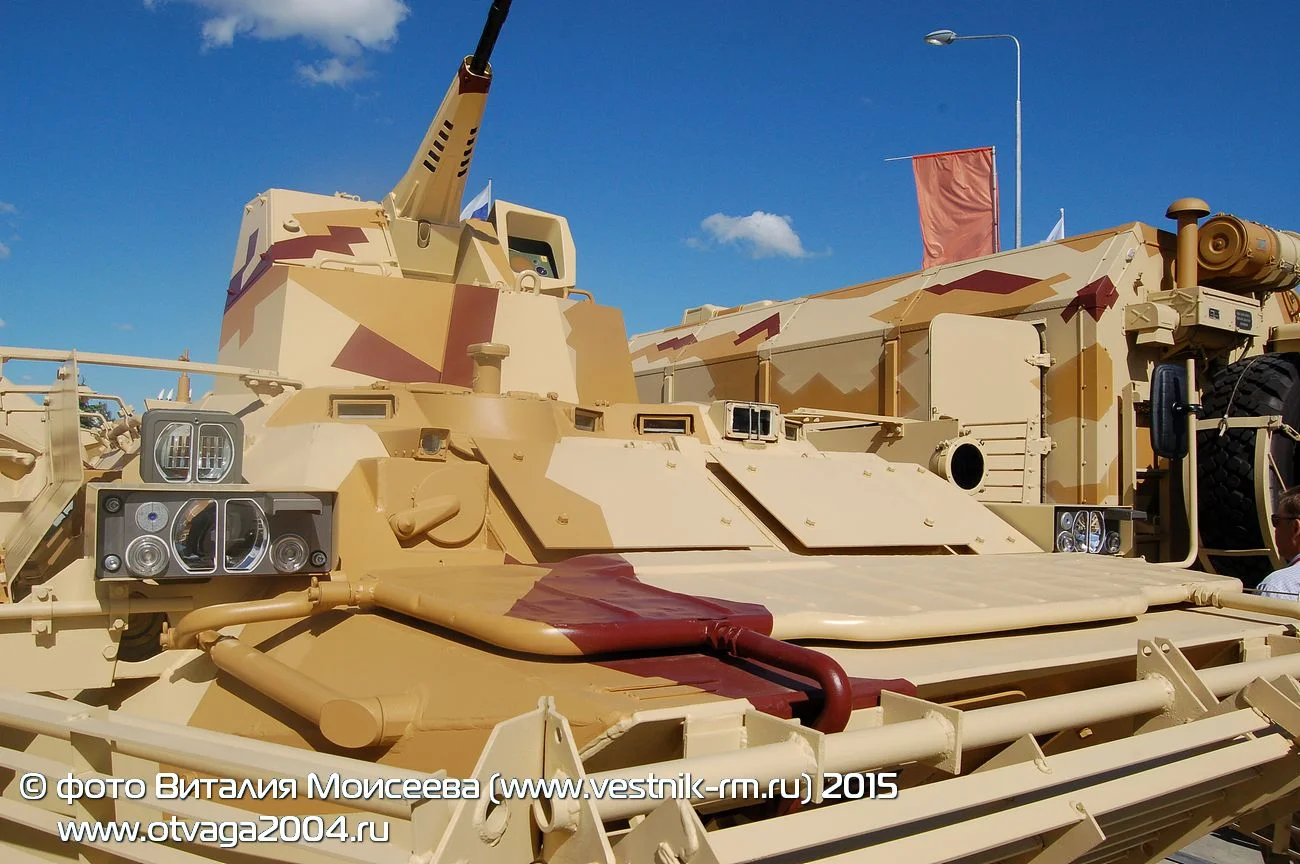 otvaga2004_vrm_btr80_004.webp