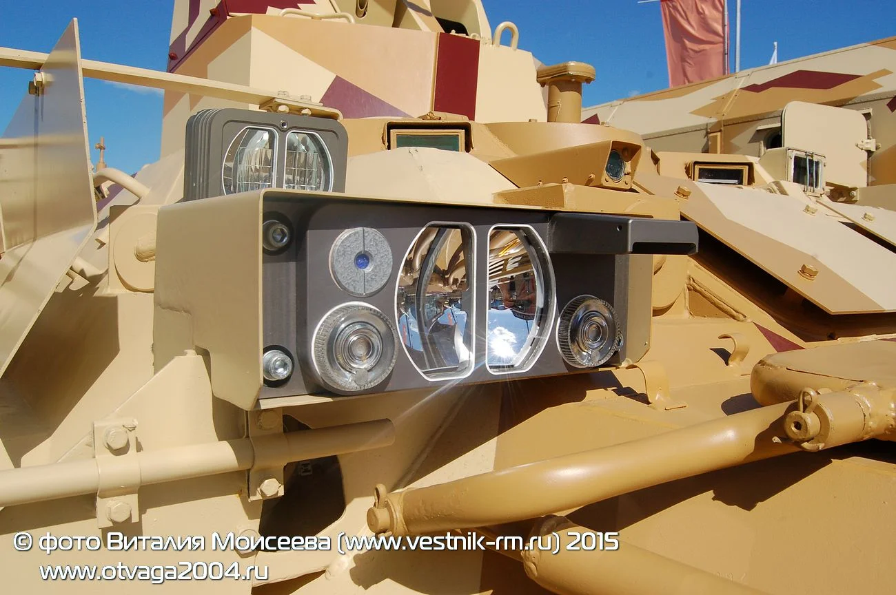 otvaga2004_vrm_btr80_005.webp