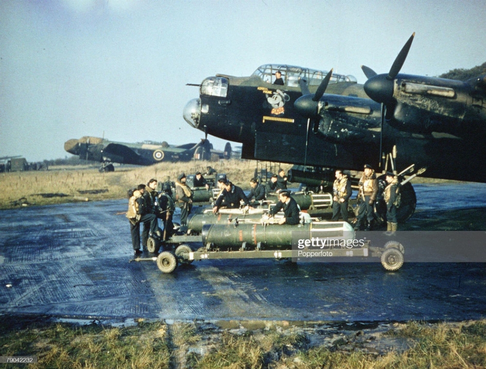 raf-lancaster-bombers-jpg.367195