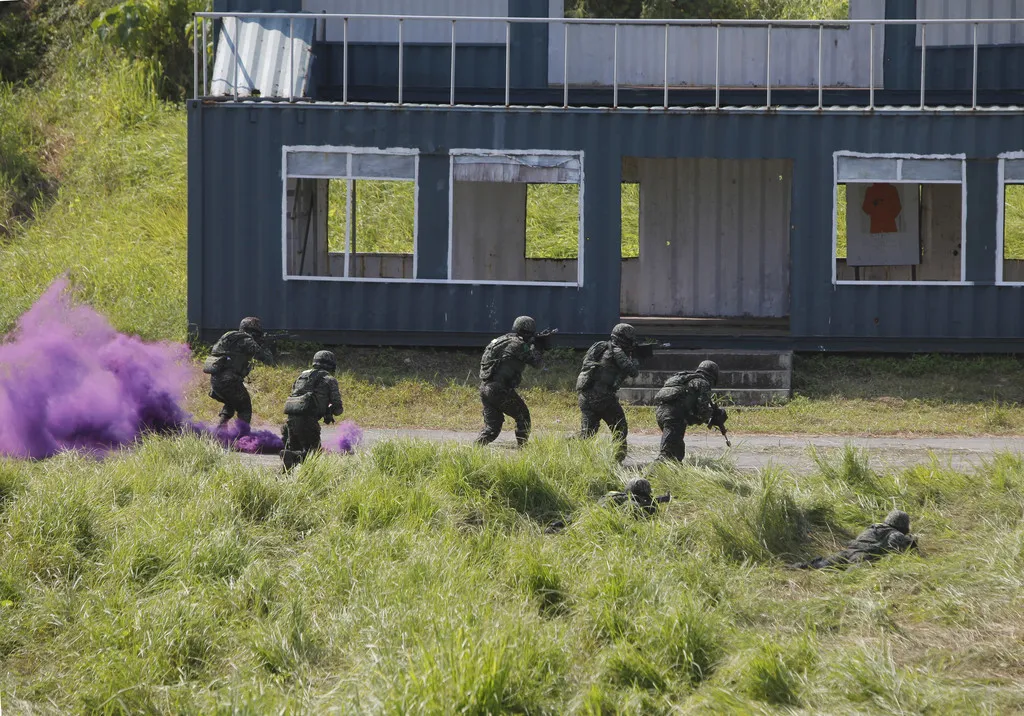 ROC-Marine-Corps15.webp