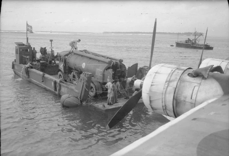 Royal_Air_Force_Operations_in_the_Far_East,_1941-1945._CI1549.webp