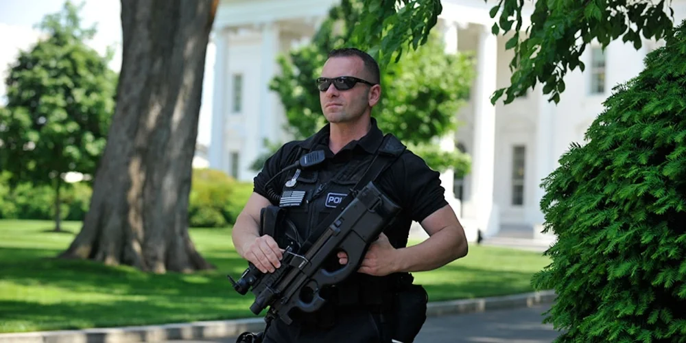 secret-service-white-house.webp