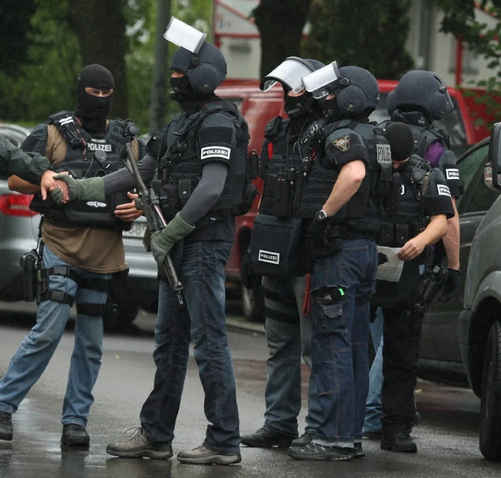 sek%2Bpolizei%2Bberlin%2Be.webp