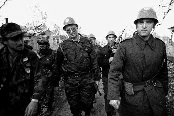 serb  Vojislav Seselj with volunteers of his para-military group.jpg