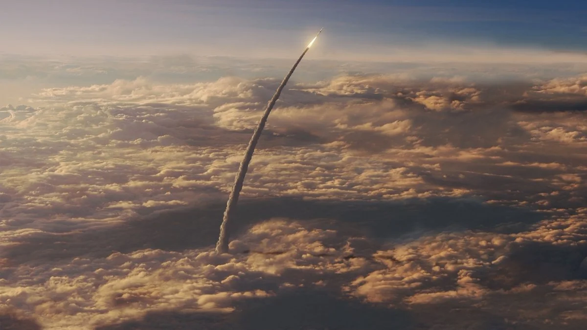 sls-block1_dac3-inflight-over-clouds-cam-az1_uhr.webp