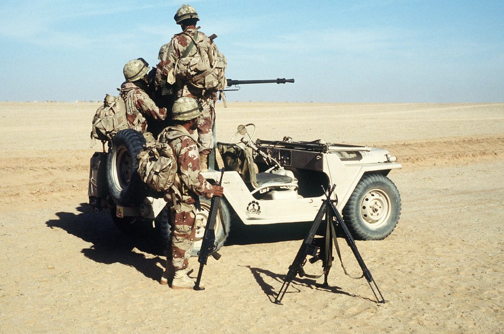 Soldiers_of_the_4th_Brigade,_Royal_Saudi_Land_Force_fire_an_M-2_.50-caliber_machine_gun_mount...jpeg