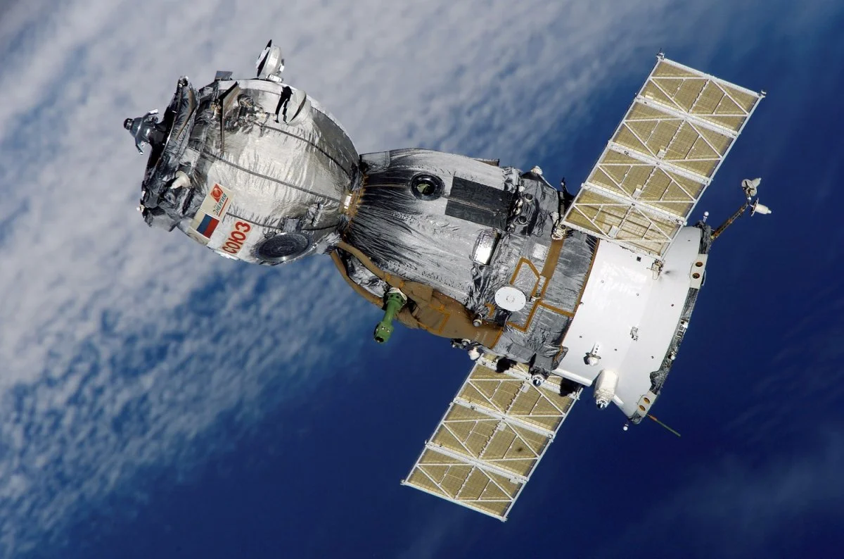 Soyuz_TMA-7_spacecraft2edit1.webp