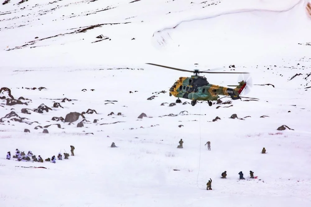 thern-vanguard-training-exercise-in-andes-mountain.webp