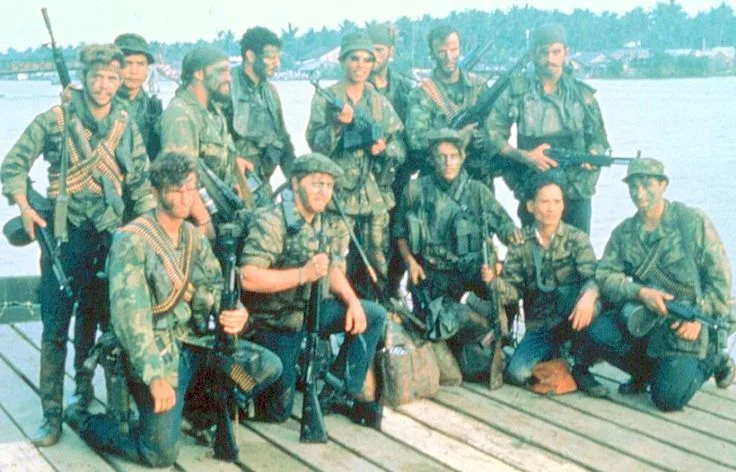 us-navy-seals-team-.webp