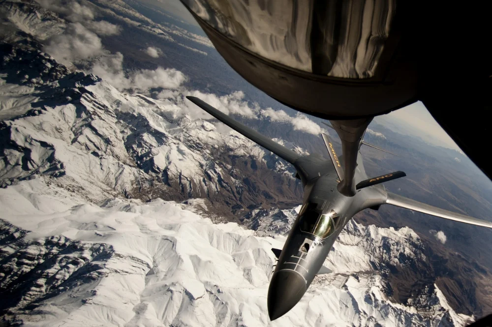 USAF-B1-B-Lancer-1.webp