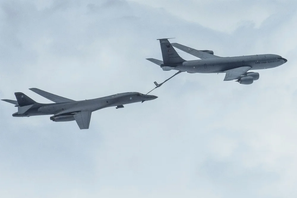 USAF-B1-B-TUAF.webp
