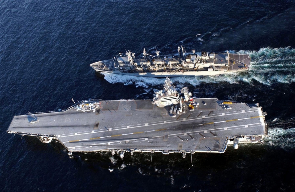 USS-Dwight-D-Eisenhower-952.jpg