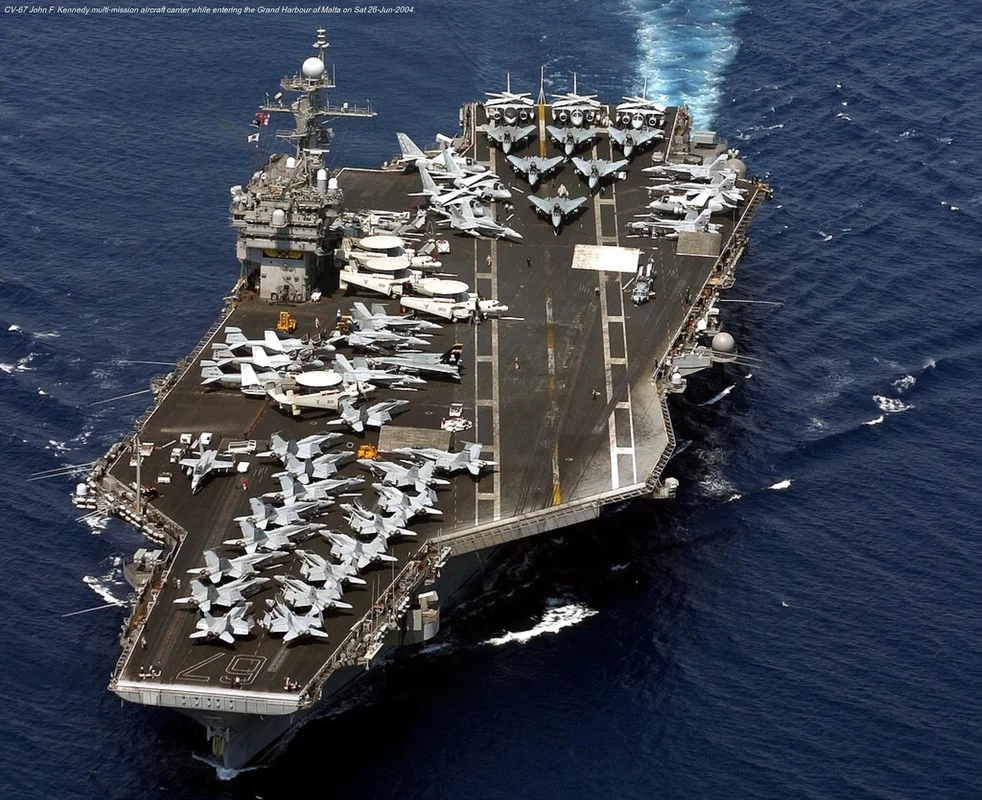 USS-John-F-Kennedy-05.webp