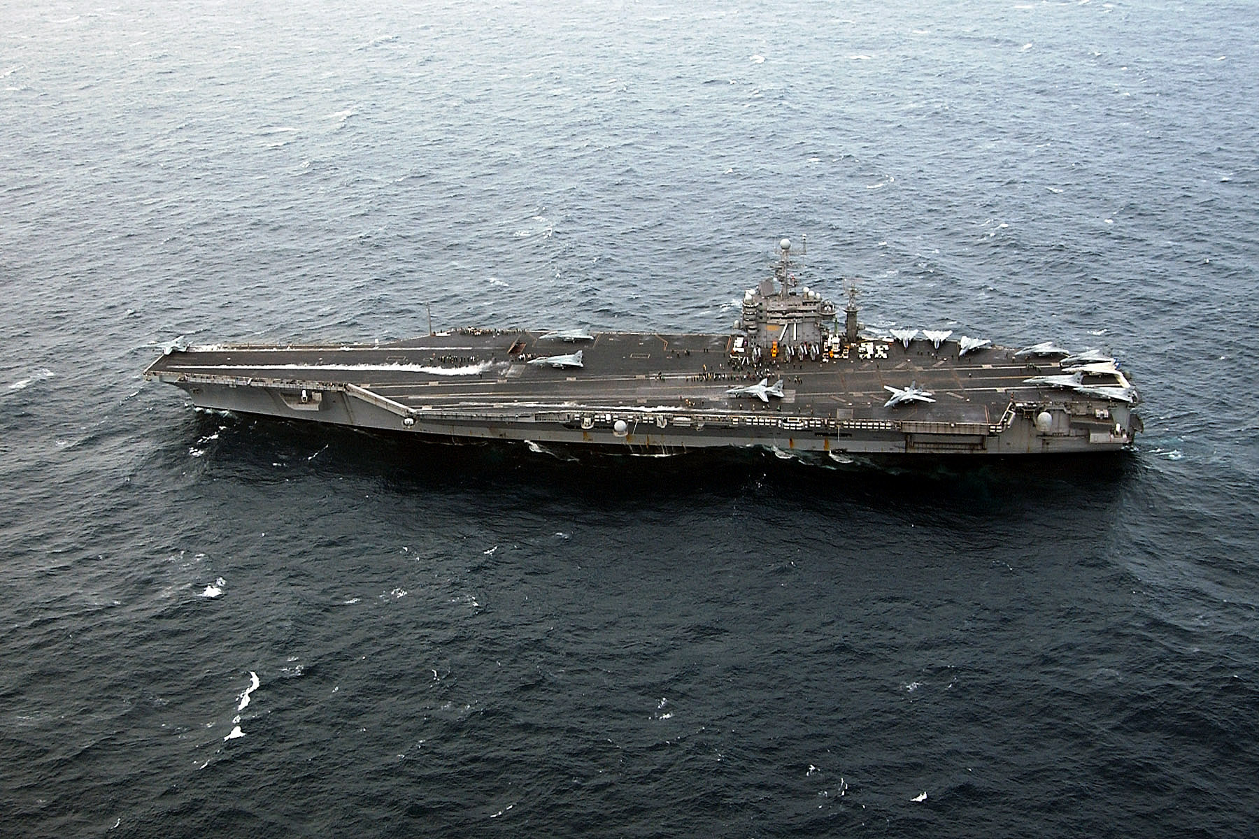 USS Theodore Roosevelt - 058.jpg