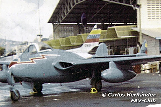 Venezuela Vampire FB.52 at La Carlota airshow (July 1970).jpg