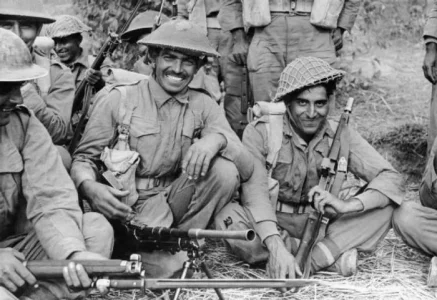 INDIAN_TROOPS_IN_BURMA,_1944.webp