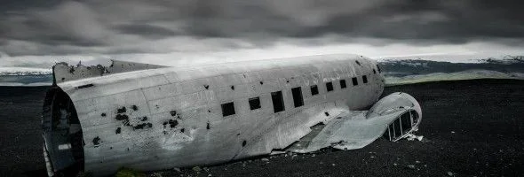 Wrecked-DC3-Airplane-in-Iceland--590x200.webp