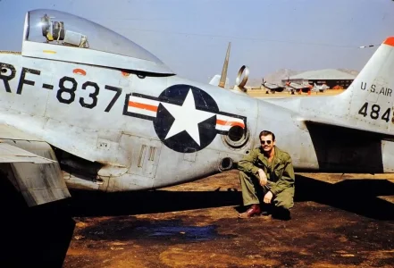 Korean War color (295).jpg