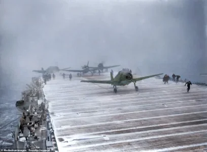 Hellcats_warming_up.webp