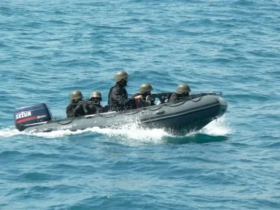 Bul navy sf.webp