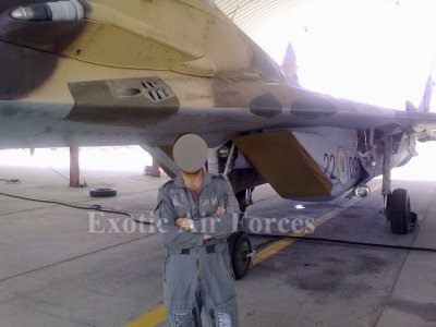 Yemeni MiG-29SMT (22-09).jpg
