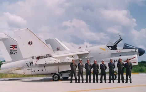 Thai Navy A-7E (141) and last pilots before retiring.jpg
