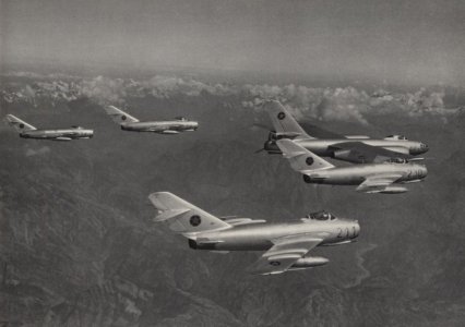 Albanian F-5 (211, 230 red & more) with H-5 inflight.jpg