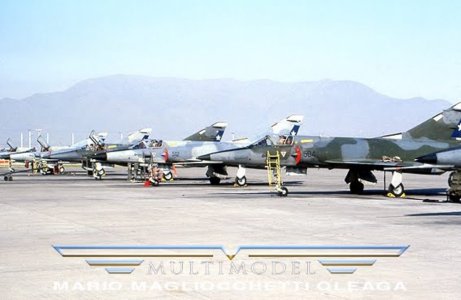 Chilean Mirage 50FC (504) & C (512) lined up.jpg
