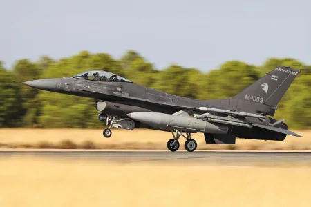 Argentine F-16AM (M-1009) in Denmark (April 2024).jpg