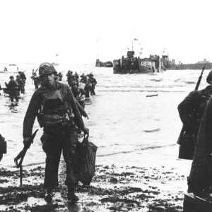 Assault troops Omaha Beach