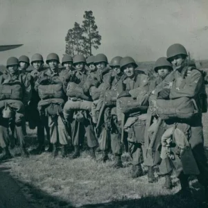 US Para troopers Korea