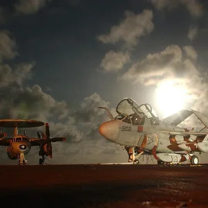E-2_EA-6B