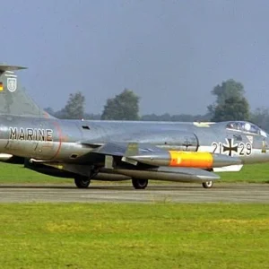 F-104