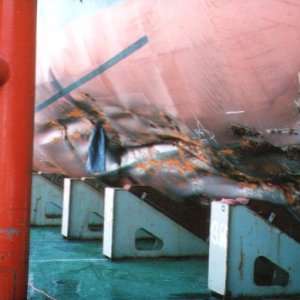 HMS Nottingham - damage