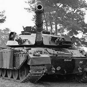 Challenger 2 Tank
