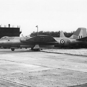ETPS, Canberra T.4 WJ867 '10' At Farnborough, 9 Sep 1961