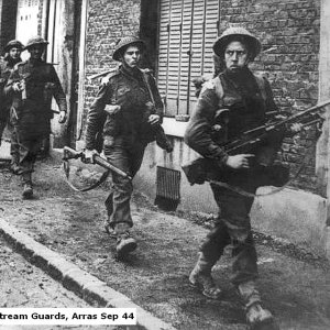 Coldstream guards - Aarras 1944
