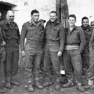 Ghurka-officers in Italy 1944