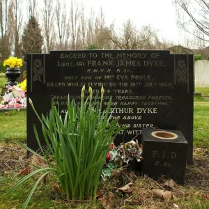 Frank James DYKE