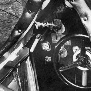 Aviatik D.I Controls