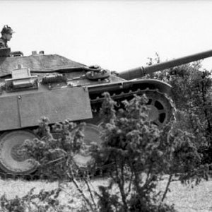 Bundesarchiv_Bild_101I-717-0017-12,_Frankreich,_Jagdpanther.2