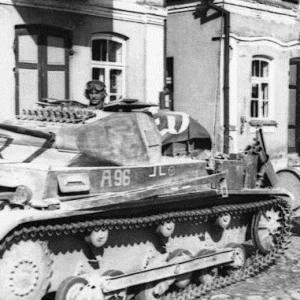 Panzer-ii-on-the-eastern-front-1941_8296203207_o