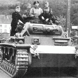 Pzkpfwiii-ausfe-panzerbefehlswagen-sdkfz141-command-tank-of-2pzdiv_8304112826_o